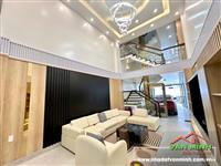 Siêu phẩm nhà xây mới riêng tường, riêng móng - Thang Máy