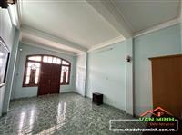 Bán nhà mặt đường 193 Văn Cao, 