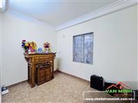 Bán nhà 193 Văn Cao giá rẻ hợp lí