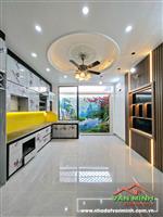 BÁN NHÀ 4 TẦNG TẠI TĐC TAM KỲ -  HỒ SEN VĨNH NIỆM - CÓ THANG MÁY, THIẾT KẾ ĐỘC ĐÁO!   * Đường rộng 12m có vỉa hè 3m