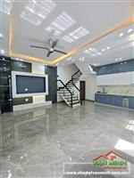 Bán nhà 52m2 xây 4 tầng độc lập có Sân cổng riêng, ô tô đỗ miễn phí!   
