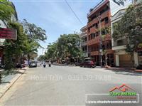 Bán nhà mặt đường Văn Cao