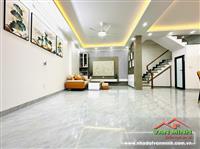 ✅Bán Nhà 64m2 - 4 tầng, độc lập, sân cổng 