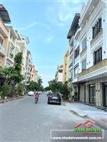- Bán nhà 4 tầng Tđc Sao Sáng - Ngô Gia Tự.  
