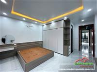 - Nhà 4 tầng thang máy phân lô Văn Cao Hải Phòng. 