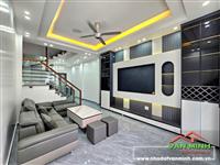 - Xây 4 tầng 46,8m2 sân cổng riêng tư. 