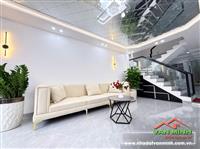 - Nhà Đẹp Độc Lập - Sân cổng riêng Mặt Ngõ Phố Chợ Hàng Hải Phòng. 