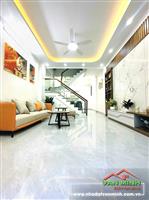 - Bán Nhà 4 tầng, xây mới, sân rộng rãi Thiên Lôi Hải Phòng. 