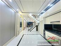 - BÁN NHÀ SÂN VƯỜN CỰC CHILL – 80M² X 4 TẦNG TẠI LÊ HỒNG PHONG.  