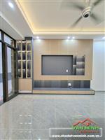 - Nhà 4 tầng Hướng Đông Nam đón gió mát tự nhiên tạo cảm giác thoải mái dễ chịu. 