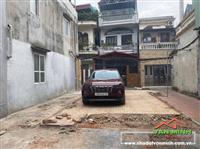 - Đất mặt ngõ ô tô tránh nhau, ô tô vào tận đất, kinh doanh buôn bán.