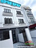 - Bán nhà 67m² - độc lập - sân cổng rộng rãi.  