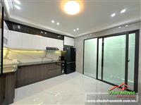 - Căn góc, xây mới móng cọc khoan nhồi, mặt ngõ thông rộng 4m, kinh doanh được tại Trần Nguyên Hãn  