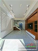 - Nhà 4 tầng Đường Ngô Gia Tự  khu Đằng Lâm. - Diện tích: 71m2 sân cổng. Ô tô đỗ sân.