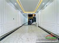 Bán nhà mặt ngõ Nguyễn Đức Cảnh- thang máy 