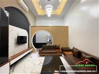 - Nhà 5 tầng thang máy tuyến 2 Trung Lực. 