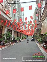 - Nhà khu phân lô (bảo vệ)đường Phạm Tử Nghi - Thiên Lôi Chợ Đôn. 