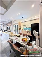 - Bán nhà đường Chợ Hàng, Hồ Sen, Dân Lập Hải Phòng  - Diện tích: 75m² 