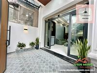 Bán nhà đẹp sân cổng phố Hồ Sen, Lê Chân, Hải Phòng