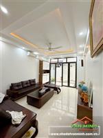 NHÀ TUYẾN 2 ĐƯỜNG VŨ CHÍ THẮNG HẢI PHÒNG  