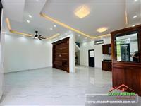 - Bán nhà xây 3 tầng Đặng Cương An Dương. - Diện tích: 60m² ngang 7,18m - Công năng sử dụng: 3 ngủ 3 wc, phòng khách, bếp, ph