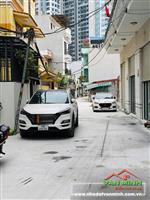 Bán Nhà ô tô đỗ trước cửa