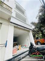 - Nhà mặt đường 14m tuyến 2 Võ Nguyên Giáp - Thiên Lôi. - Diện tích: 60m² x 4 tầng. Vỉa hè 3m.  - Vị trí ngay sát ngã tư Võ N