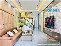 Bán nhà đẹp phố Hồ Sen, Oto đỗ cửa, Lê Chân, Hải Phòng