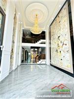 - Bán nhà đường Võ Nguyên Giáp - Thiên Lôi gần Hoàng Huy và Aeon.  - Diện tích 102m² xây 5 tầng thang máy. - Đường trước nhà 