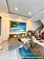 - Bán căn nhà 3 tầng đẹp long lanh gần chợ vĩnh khê , đường Máng Nuớc  - Diện tích : 60m - 110m sử dụng  - Hướng : Đông Bắc -