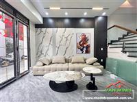 Bán Nhà Hồ Sen oto vào nhà- cách mặt đường 30m