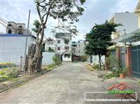 - Bán đất TĐC Đồng Dứa Hải An Hải Phòng - Vị trí gần Vòng xuyến Lê Hồng Phong và Ngô Gia Tự. - Diện tích: 120m2 ngang 5m dài 