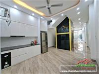 - Siêu phẩm nhà mặt đường Đình Đông Hải Phòng  - Diện tích: 71m2 xây dựng cao tầng - Thang máy cao cấp. - Vị trí đẹp kiếm ra 