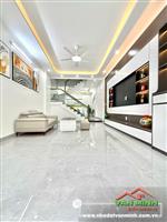 - Bán Nhà 4 tầng có sân chung rộng 50m, Ôtô đỗ trong sân thoải mái tại 666 Thiên Lôi - Aeon Mall Hải Phòng  - Diện tích: 67m2