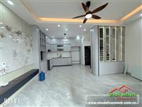 - Nhà xây mới tại Miếu Hai Xã Lê Chân Hải Phòng  - Phòng khách, bếp, 4 phòng ngủ, phòng thờ, sân phơi.... - Diện tích: 41m². 