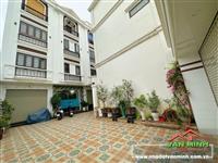Bán nhà phố Trại Lẻ oto đỗ trong sân, Lê Chân, Hải Phòng