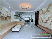 Bán nhà Ngô Gia Tự sân cổng riêng, Hải An, Hải Phòng