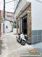 Mặt ngõ Hồ Sen- xây mới - lô góc