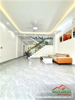 Nhà đẹp Aeon- ô tô vào nhà