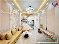 Nhà đẹp Trần Nguyên Hãn- thông Vũ Chí Thắng