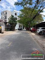 Mặt đường Vĩnh Cát