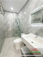 Nhà đẹp xây mới mặt ngõ Miếu Hai Xã- Hồ Sen