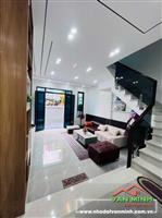 Nhà 3 tầng xây mới hiện đại tại Đồng Hoà - 42m2 - Tây Tứ trạch