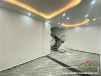 Nhà xây mới 3 tầng tại ngã 6 Quán Trữ, cách mặt đường Trần Nhân Tông 40m - Ngõ Thẳng - Vị trí đẹp
