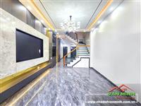 Nhà lô góc xây mới độc lập có sân cổng riêng tại Miếu Hai Xã gần Hồ Sen, 60m2 x 4 tầng. 