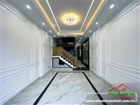  Bán nhà ở Khu phân lô Ngô Gia Tự có thang máy