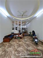 - Nhà dân 3 tầng sân cổng mặt đường An Khê - Cát Bi  - Diện tích: 60m2 + 15m