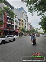 Chào bán căn nhà vị trí đẹp nhất tuyến đường Văn Cao - Phố Tây 