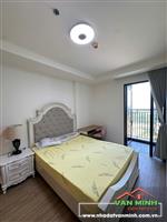 Cho thuê căn hộ mới ~62m² với 2 PN, 1WC với phòng tắm riêng, full nội thất cao cấp: