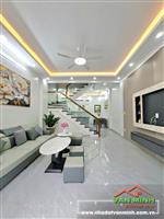 - Bán nhà cạnh khu TĐC A51 Hồ Sen Hải Phòng.
